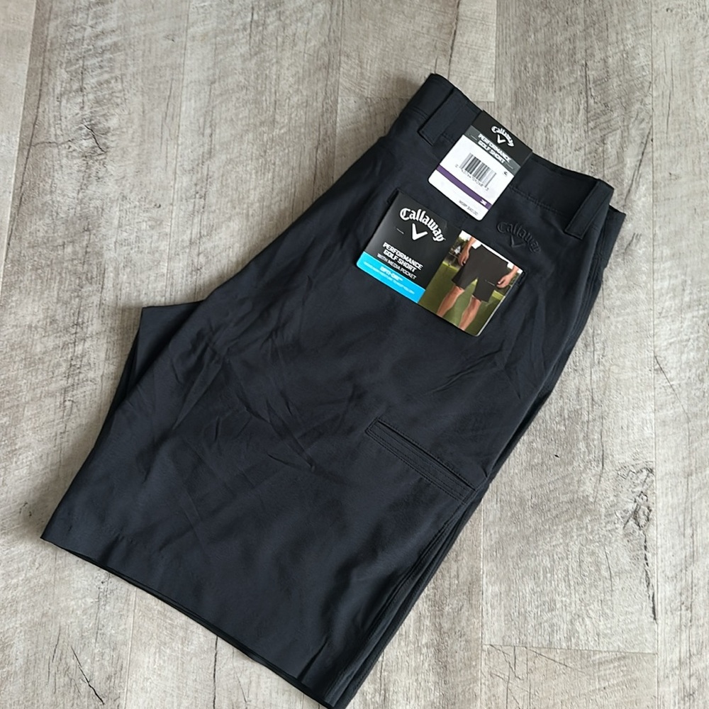 NWT • callaway •performances golf short